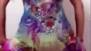Twerking girl dances