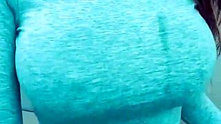 i'm fingering myself as a bimbo on webcam, having so much fun with my beautiful body