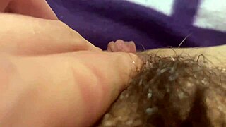 Big Clitoris Orgasmo!