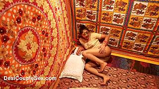 Horny Indian Aunty Fucked In Sari After Wedding!