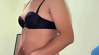 Linda Transexual Shows Off Black Outfit And Rich Breasts