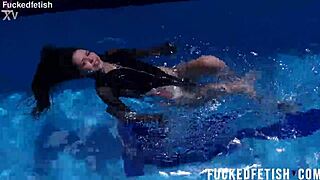 underwater jessica bunny shows off her big ass and skinny latina pussy in wet passionate action