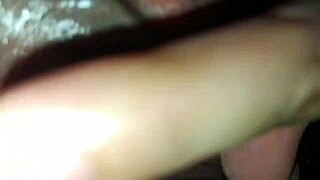 I love licking that pinay mommy's pussy