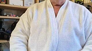 i'm that dirty old man chris going nude just for you