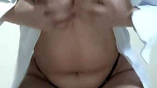 Morrita mexicana loses bet, sends pack in school uniform touching herself at 18?