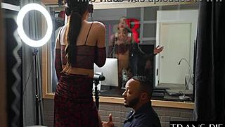 Pretty shemale Daisy Taylor with adorable cute features enjoys horny fucking with big cock