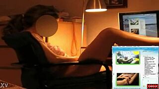 Mexicana performs on webcam in free Latin video.