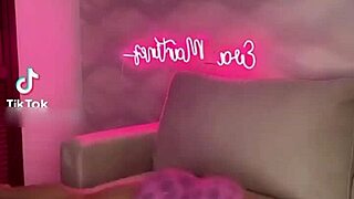 Oh damn, I can't get enough of these big ass teen babes from TikTok in part 1, they're driving me wild!