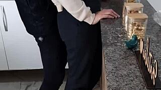 I can't even rest during breakfast as stepdaughter with curvy body rides in doggystyle for creampie.