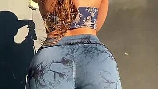 cousin shows off her big ass in tight leggings during casual teasing