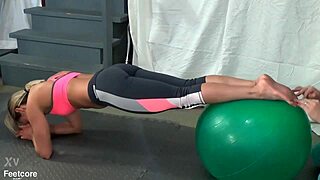 I Asked Fitness Trainer Larissa Louder to Let Me Lick and Smell Her Feet While She Tried Yoga Poses