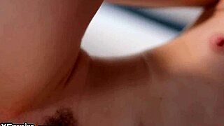 hey lets talk about horny girlfriend luring into bathtub fun with couple kissing and riding 😏