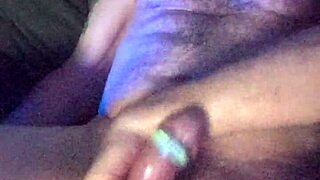 Hey, check out gazzadomm wanking in close-up with dirty talk and flashing action