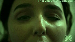 Leana Lovings u MissaX sa ocuhom policajcem na poslu