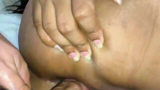 Padrastro enjoys that big ass on his young hijastra giving her intense anal action