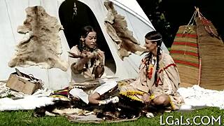 Teen muff licking action with deep tongue dives