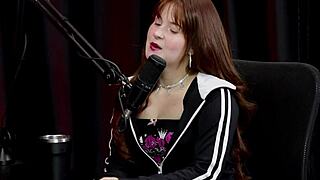 Como pensou no nome artístico, gosta de dançar pelada, tem medo de rede social e passou necessidade!