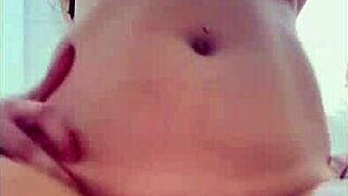 Oh man, I-I can't believe this arab milf got her big ass fucked doggystyle by husband friend after dirty talk and blowjob