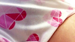 Hairy Pussy Needs Some ❤️ Love From Beaver Enthusiasts