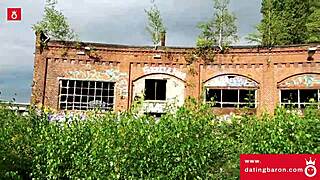 How does chubby Zara Mendez get dicked down raw in that abandoned place?