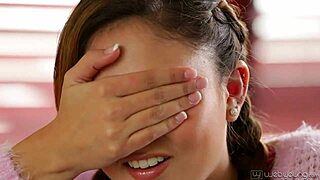 ariana marie and samantha hayes enjoy kissing and muff diving in lesbian teen scene