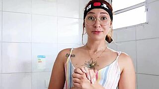 Why Did Redhead Have Threesome With Friends On Her Birthday?