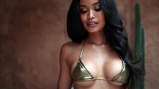 Dripping Wet and Horny Putri Cinta Fingers Her Asian Pussy Deeper! Big Ass and Tits Shine!