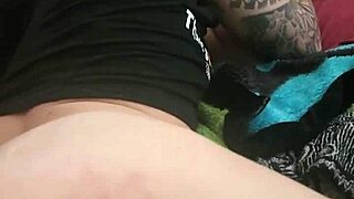 Envy X gets her asshole stretched with dildo and railed by muscular bodybuilder