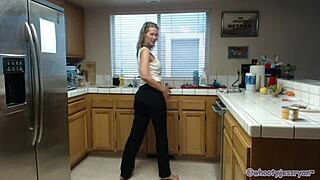 jess ryan sexy milf shows big ass in kitchen roleplay solo 🍑