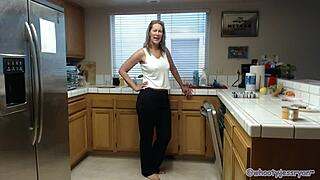 jess ryan sexy milf shows big ass in kitchen roleplay solo 🍑