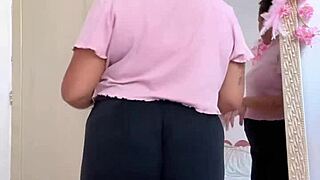 The curvy ebony babe prepares for her date. She lets out farts while dressing in the bedroom.