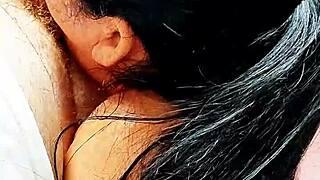 Brincando Na Cama Com Meu Prlm0 Enquanto Minha M� Nao Chega Em Casa