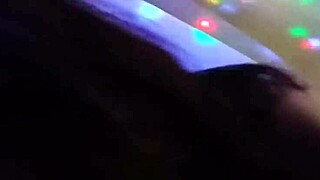 esposa brincando com o novo brinquedo dela in anal assfucking sex session 😏