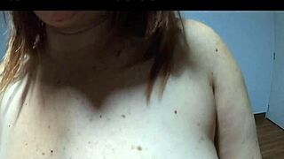 a mi suegra le gusta el reggaeton y por eso el pene 😏