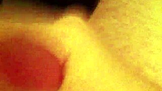 hey, let's wank in the toilet together now