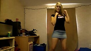 Amateur teen 18+ gets ass play