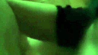 a la chupona de mi vecina le encanta tragarse mi leche caliente homemade creampie