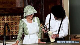 Curvy amish girl jessie rogers offers her fat bbw body for community roleplay fucking with milf toys.