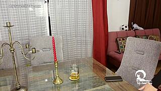 ghostface de scream aprovechó halloween y se folló a una hermosa modelo en su propia casa 2 con dildo doggystyle y gritos