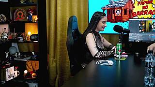 victoria camargo shows her body in casting with brunette hairy pussy lips close up and dirty talk licking