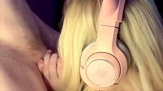 Anytime I sit down my desk pet immediately starts sucking cock 😈 with deepthroat and face fucking.