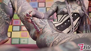 Anal Queen Anuskatzz in Corset Squirts from Big Dick Ass Fuck!