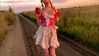 Sexy Dance By Elza Kom!