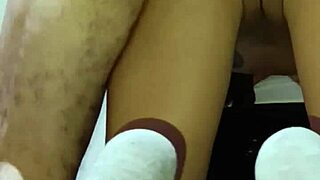 doggystyle en 4 close up from behind with piercing details