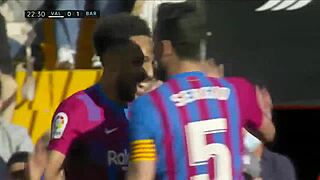 What was the highlight of Valencia CF facing FC Barcelona in that intense 2-4 match?