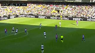 What was the highlight of Valencia CF facing FC Barcelona in that intense 2-4 match?
