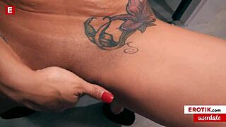 Is sweet jade presley the petite teen who craves giving head in this german full scene?