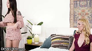 Watch Out! Blonde Milf Aaliyah Love Teaches Stepdaughter Maddy May To Masturbate With Face Sitting!