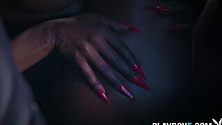 Big booty black milf ana foxxx performs a full striptease inside an suv