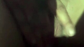 oh god i love getting my pussy all wet and squirting everywhere